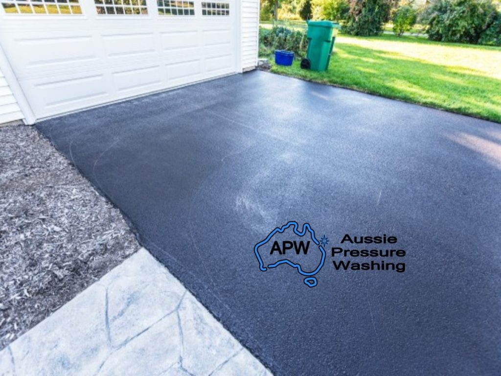 How To Clean Bitumen Driveway | Aussie Pressure Washing | APW