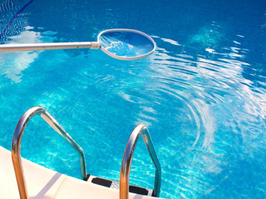 How To Clean A Swimming Pool | Blogspot | Aussie Pressure Washing