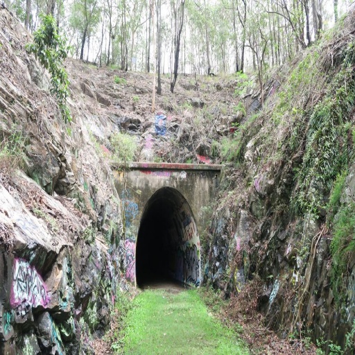 Ernest Junction railway tunnel eastern portal 2019 Molendinar
